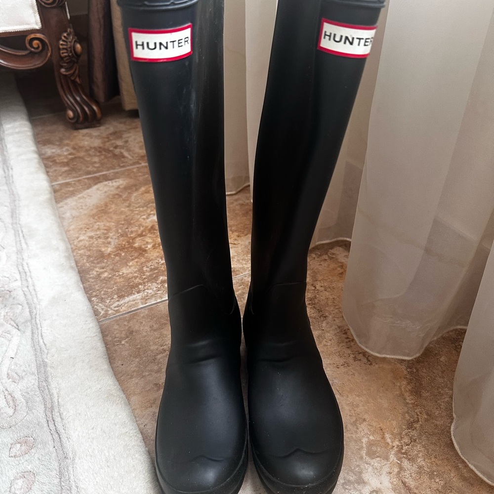Hunter Classic Black Tall Boots